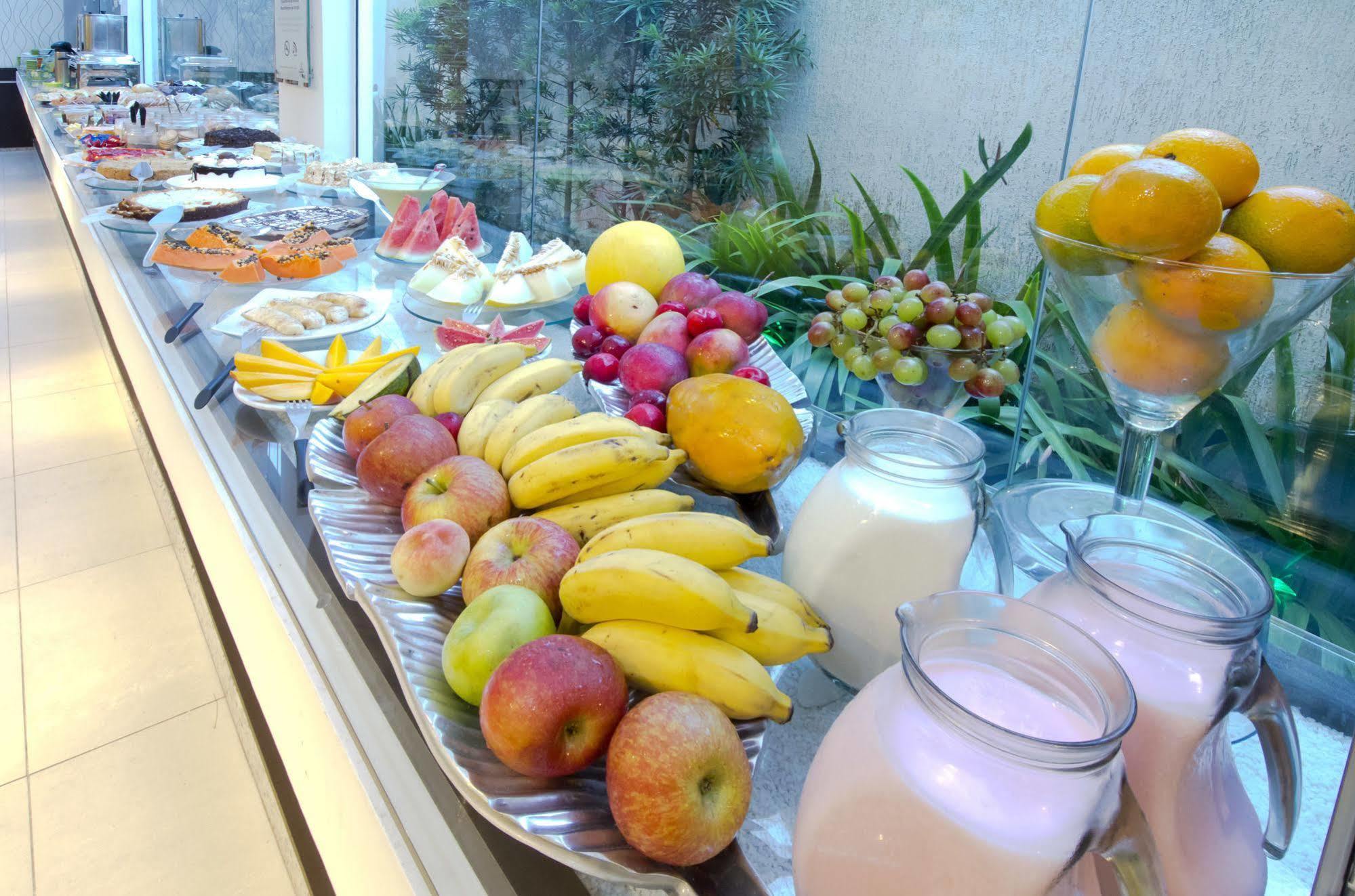 Hotel Palmas Executivo 3*