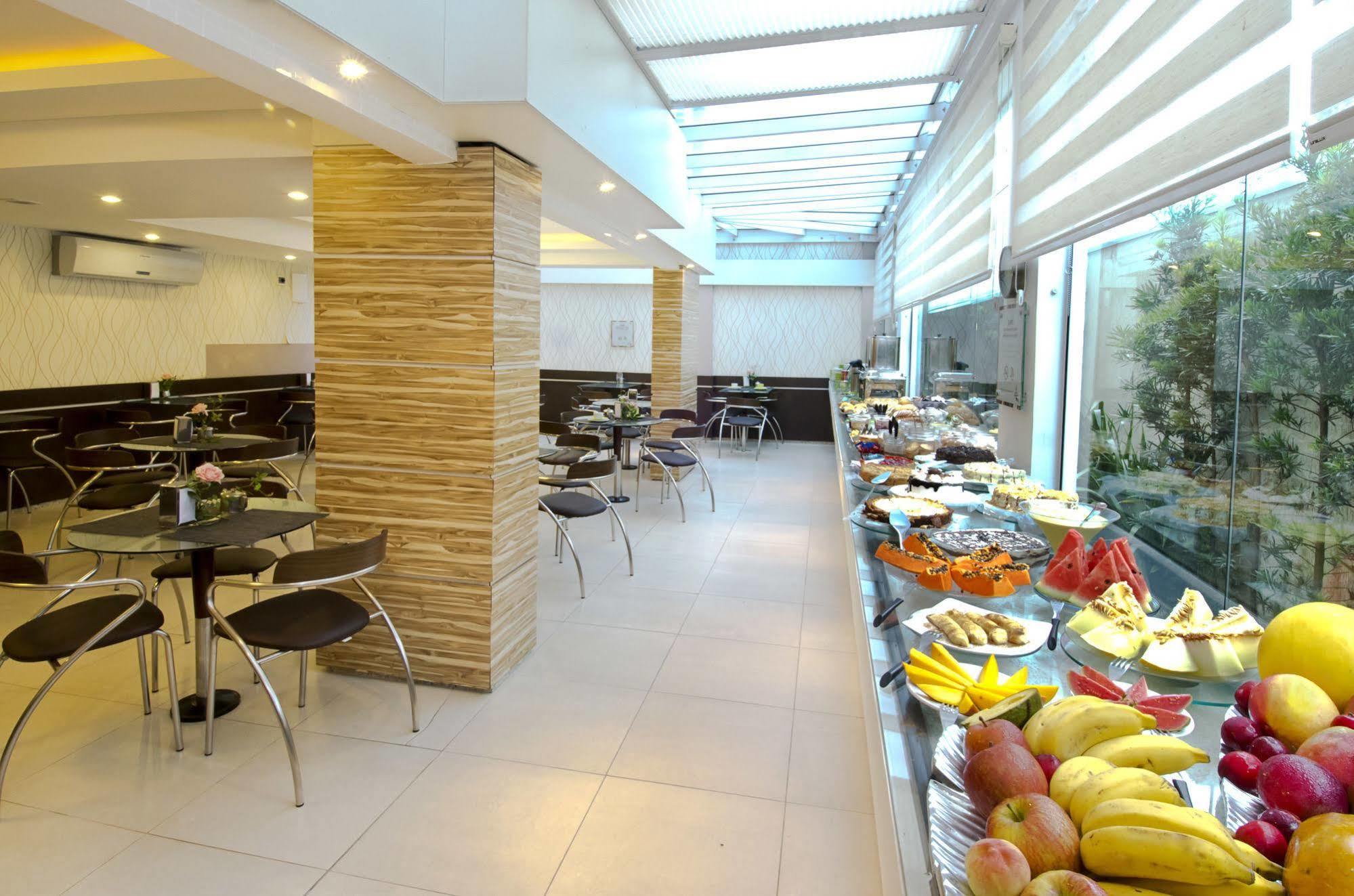 Palmas Executivo 3*